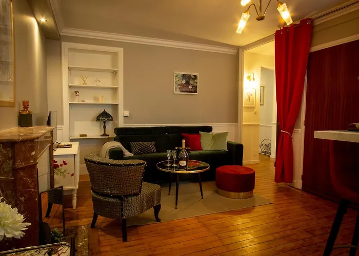 Cosy Art Gallery Реймс